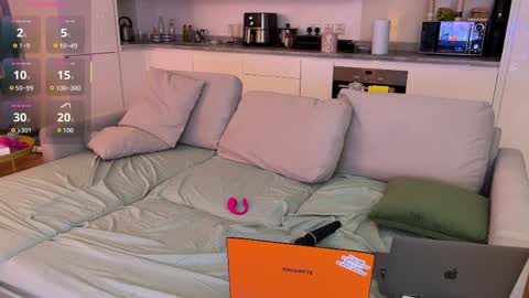Snapshot of ap_couple chatting on 04-01-26, 11:57 ap_couple online show from 04-01-26, 11:57