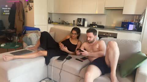 Snapshot of ap_couple chatting on 04-12-26, 01:38 ap_couple online show from 04-12-26, 01:38