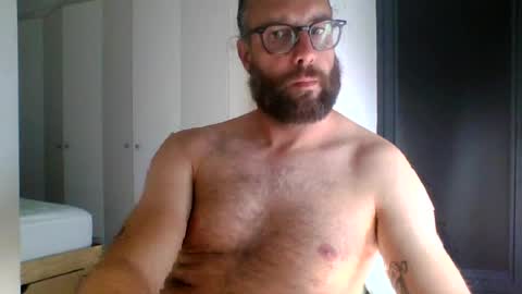apc_3 online show from 06-18-26, 09:14