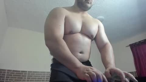 Snapshot of apholov chatting on 10-19-25, 09:37 follow me here you find me online show from 10-19-25, 09:37