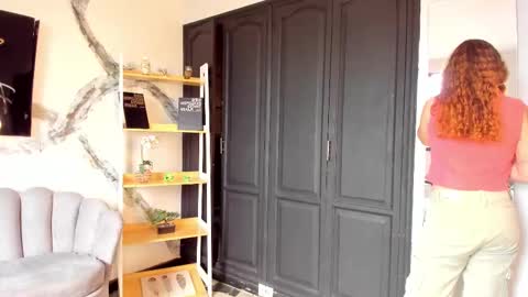 aphrodite online show from 03-23-26, 09:41