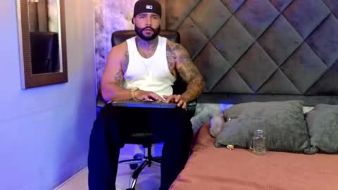 Apolo online show from 09-17-25, 09:49