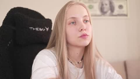  REYNA  next stream is 11h of Feb online show from 03-14-26, 01:38