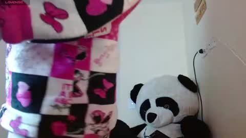 Snapshot of april_dumont5 chatting on 07-11-26, 12:19 April Dumont online show from 07-11-26, 12:19