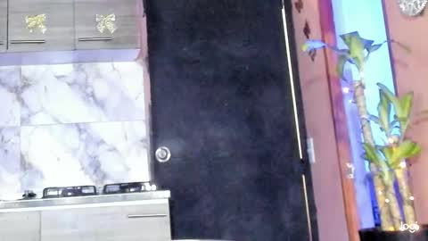 Snapshot of aprillebony319262 chatting on 02-10-26, 06:45 aprillebony319262 online show from 02-10-26, 06:45