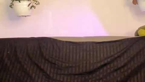 Snapshot of aprillebony319262 chatting on 02-26-26, 05:34 aprillebony319262 online show from 02-26-26, 05:34