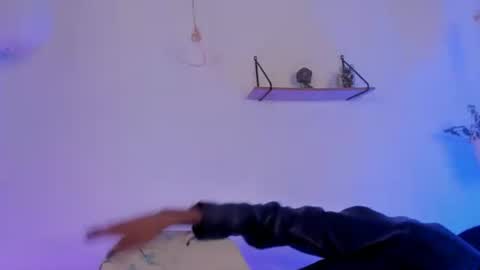 Snapshot of aprillebony319262 chatting on 04-10-26, 03:12 aprillebony319262 online show from 04-10-26, 03:12