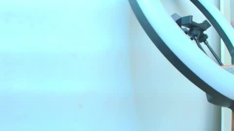 aprillross online show from 12-20-25, 12:23