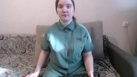 Josefin online show from 03-06-26, 04:31