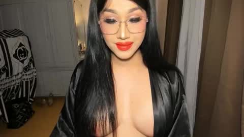 Alicia online show from 03-21-26, 05:05