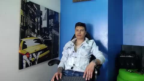 aquilestaylor online show from 06-22-26, 01:08