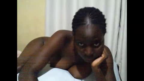 Snapshot of ara_bellah chatting on 10-30-25, 10:43 ara bellah online show from 10-30-25, 10:43