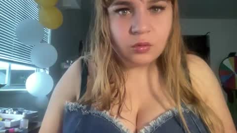 BustyPrincessLeila online show from 02-25-26, 05:22