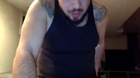 Snapshot of arabiandream21 chatting on 02-18-26, 08:10 Knowledgeiskeyy online show from 02-18-26, 08:10