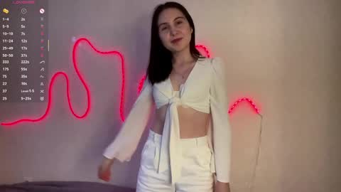 Emi online show from 05-21-26, 04:36