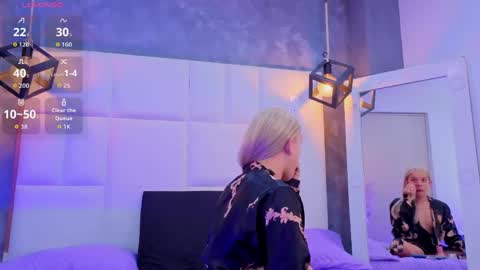 Snapshot of aranza_jones chatting on 04-24-26, 11:01 Aranza online show from 04-24-26, 11:01