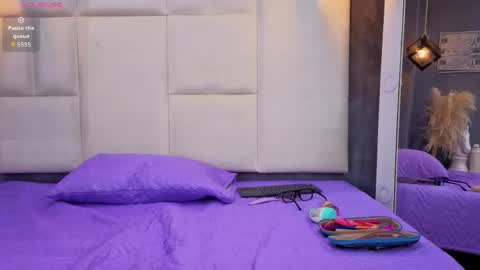 Snapshot of aranza_jones chatting on 05-26-26, 11:06 Aranza online show from 05-26-26, 11:06