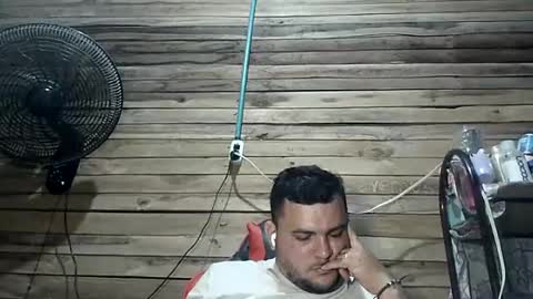 Snapshot of arcanguel_05 chatting on 07-05-26, 04:19 arcanguel 05 online show from 07-05-26, 04:19