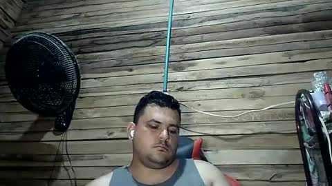 Snapshot of arcanguel_05 chatting on 07-09-26, 03:54 arcanguel 05 online show from 07-09-26, 03:54