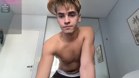 Archie online show from 04-09-26, 04:23