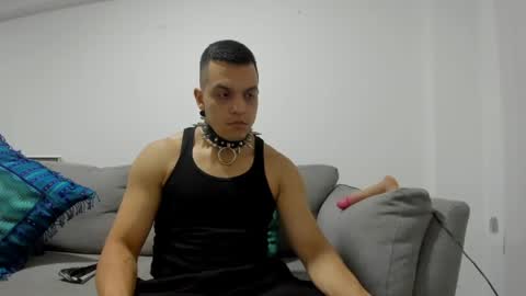 Aren Noctis online show from 04-17-26, 01:19