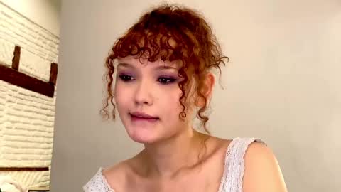 Aresha  online show from 05-18-26, 03:24
