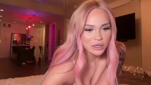 Ari  online show from 07-10-26, 03:11