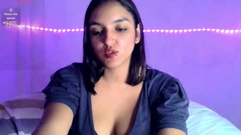 Bella online show from 03-22-26, 06:22