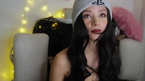 Snapshot of ari_kat666 chatting on 05-14-26, 08:48 ari online show from 05-14-26, 08:48