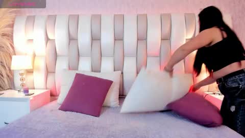 ari_lynn_ online show from 01-15-26, 03:11