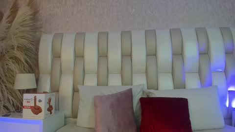 ari_lynn_ online show from 03-31-26, 03:19