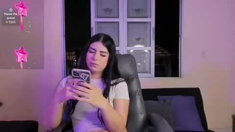 Ari online show from 12-20-25, 06:09