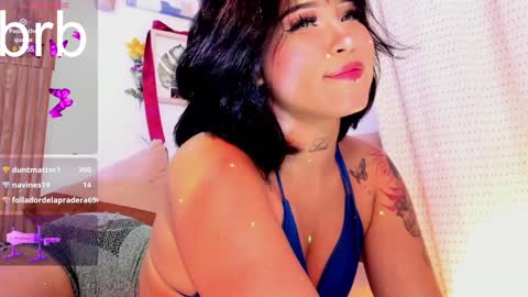 Snapshot of ari_saenz chatting on 12-15-24, 01:46 online show from 12-15-24, 01:46