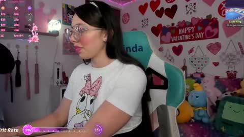 Linda online show from 02-25-26, 01:59