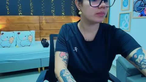Ari  online show from 04-26-26, 12:36
