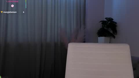 aria_mila online show from 03-27-26, 08:26