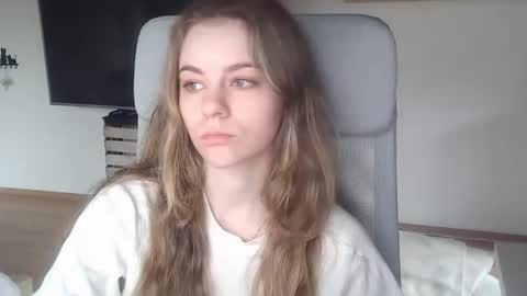 AriaCreazy online show from 03-01-26, 08:27