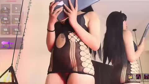 Snapshot of ariadnaaa_ chatting on 04-26-26, 03:26 Ariadna online show from 04-26-26, 03:26
