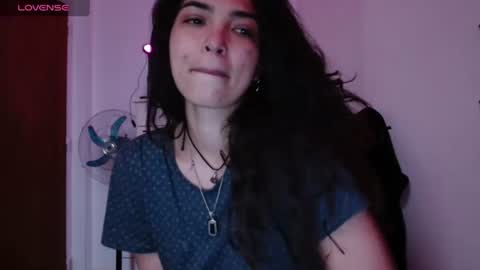 Snapshot of ariagal chatting on 06-22-26, 04:26 ariagal online show from 06-22-26, 04:26