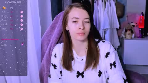 Ari online show from 11-24-25, 07:30
