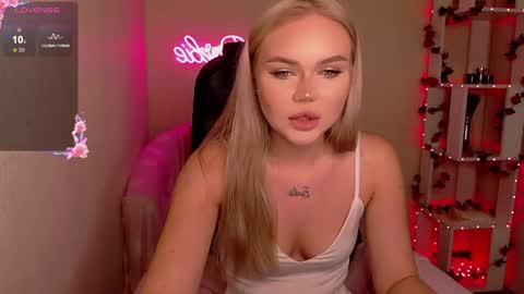 Lilli 3 online show from 05-16-26, 04:20