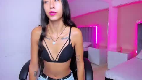 ariana_cri_x online show from 07-10-26, 01:25