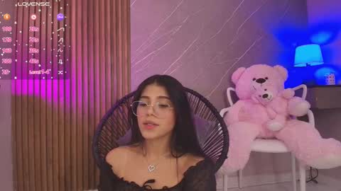 Ariana online show from 03-27-26, 01:00