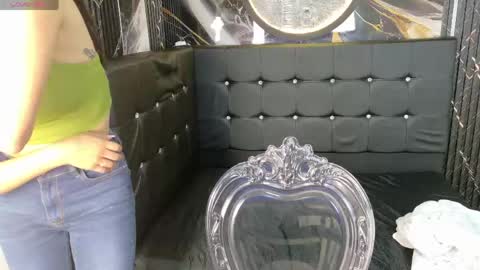 ariana_toro online show from 04-19-26, 01:10