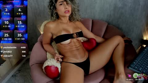 cristina online show from 12-22-24, 04:48