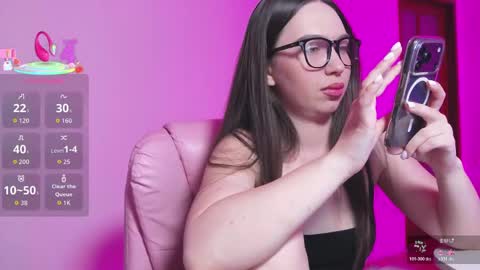 Snapshot of arianahot777 chatting on 06-03-26, 08:47 arianahot777 online show from 06-03-26, 08:47