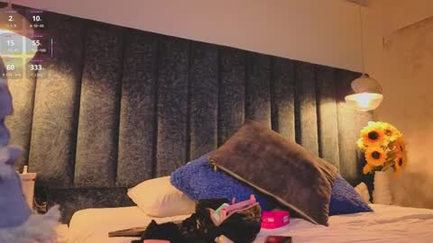 Arianna online show from 03-26-26, 05:07