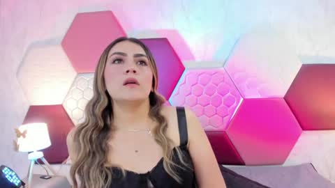 Snapshot of ariarous chatting on 06-20-26, 11:57 aria online show from 06-20-26, 11:57