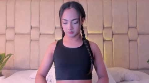 Welcome to Ari room online show from 07-12-26, 08:00