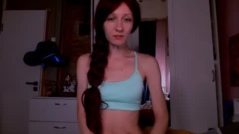 Snapshot of aribluush chatting on 06-11-26, 10:30 aribluush online show from 06-11-26, 10:30